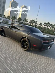  6 Dodge challenger 2018 206000 km