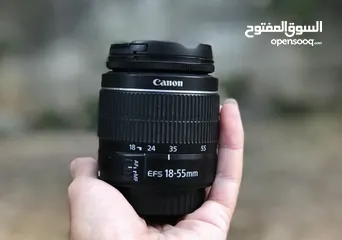  4 للبيع الكاميرا و عدسة