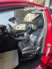  8 MG EHS Plug In Hybrid 2022