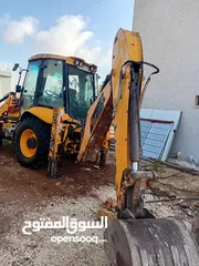  2 باجر Jcb مرتب مع شاكوش  وعجلين سبير خلفي واماي وكف 40