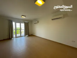  2 4 BR Villa in Dolphin Village – Bausher for Rent