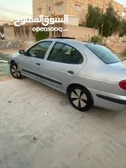  12 رينو ميجان 2001فحص نضيف للبيع او للبدل علا هيونداي سنتافي