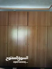  2 اثاث غرفة نوم خزانة ومكتب وتختين للبيع