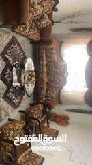  1 كنب مستعمل سبع مقاعد بحاله جيده