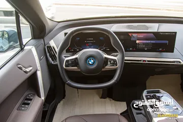  18 BMW IX40 xDrive 2023
