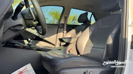  4 كيا نيرو 2022