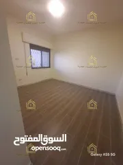  11 شقة مجددة بالكامل - تلاع العلي - 3نوم - 240م - بلكونات - قرب الخدمات العامة