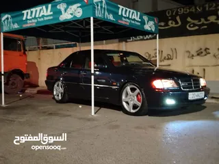  4 مرسيدس بنز
