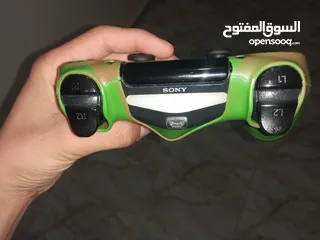  6 ps4 مستعمل بحال الجديد للبيع