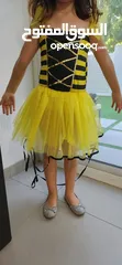  12 assorted halloween costumes for ages 5 -7 y and 8-9 y and assorted Tutus for girls sizes 4 to 7 yr