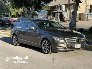  2 Mercedes CLS350 2012