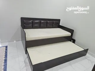  2 سرير حجم 90x 200