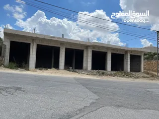  2 مخازن للايجار على طريق واد القف بيت كاحل