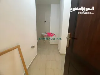  5 شقة / للايجار / ارضية مع ترس / 4نوم / خلدا