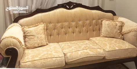  2 طقم كنب أقل من 3 سنين