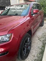  6 جيب شيروكي 2012 SRT 8