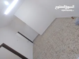  8 بيت مستقل للبيع