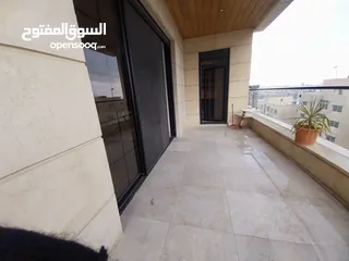  7 شقة غير مفروشة للإيجار 375م2 ( Property 19249 )-175072681