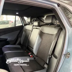  7 Volkswagen iD4 X  pure / pro