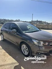  1 ستروين c4 .
