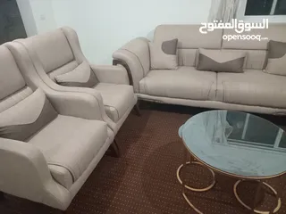  3 طقم كنب فاخر