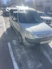  1 بيجو بارتنر