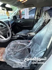  6 ديمكس ايسوزو 2022 لؤلؤى ممشى قليل دهان الشركه فحص كامل وله ملاحضه قابل للبدل على سيارات عدد 2