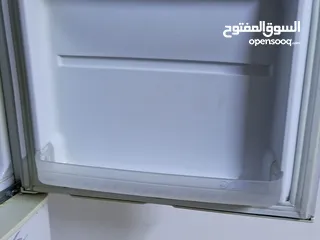  4 ثلاجه مستعمله في منطقة صويلح بحاله جيده جدا