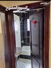  7 شقه للايجار