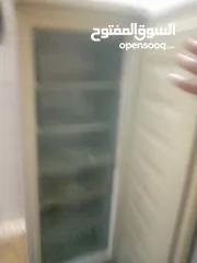  1 فريزر كونتي مستعمله
