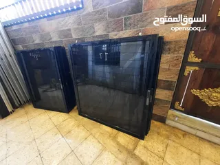  11 شبابيك المنيوم لون برونز زجاج برونز متوفر عدة مقاسات  بحال الوكاله