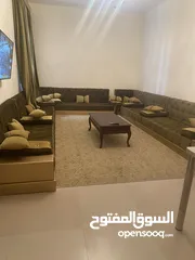  10 شقة للإيجار في زاوية الدهماني بالقرب من جامعة الحاضرة الدور الثالث