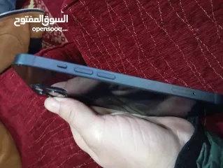  3 مساء الخير موجود آيفون 13 عادي