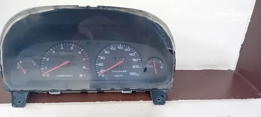  1 ساعة تابلو و عداد سيارة