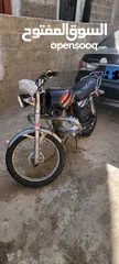  1 للبيع متر فيدميكو2006 حجم المكينة125cc استخدام شخصي نظيف جداً.