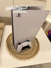  2 بلايستيشن 5 نظيف جدا بحال الوكالة استعمال خفيف جدا playstation5 بليستيشن 5 نظيفة جدا بحال الوكاالة
