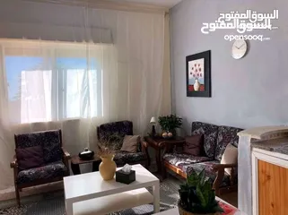  7 شقة مفروشه للايجار