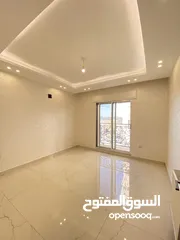  28 شقة ارضية فاخرة 200 متر داخلي و 50 متر خارجي بسعر مميز في شارع السلام مرج الحمام