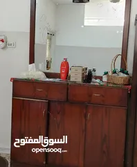  10 اثاث منزل للبيع خشب اصلي بسعر مناسب لمعرفة سعر الاثاث يرجى ارسال صورة عن القطعة واستفسار عن السعر .