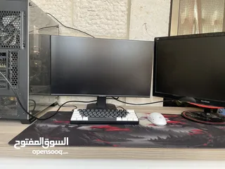  6 كمبيوتر كامل للبيع مع شاشتين وماوس وكيبورد وسماعه وقطعة نتpc