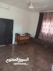  5 بيت للبيع البويضه