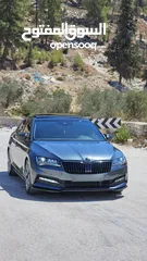  6 سوبيرب سبورت لاين بلاك اديشن