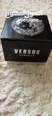  2 ساعة Versus Versace جديدة