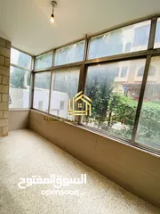  11 شقة مجددة بالكامل للإيجار في منطقة تلاع العلي 220م
