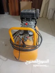  1 كومبريسر هواء 50 لتر استعمال شهر بحالة الوكالة