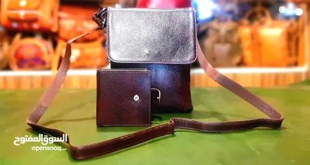  22 Handmade leather shoulder bags حقائب كتف جلدية مصنوعة يدويا