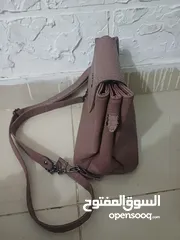  4 حقيبة يد نسائية مستعملة للبيع