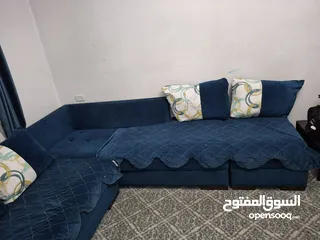  2 بيع طقم كورنر من شهوان بسعر200دينار بحاجة فقط لدراي كلين