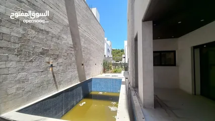  3 Villa for sale in Dabouq ( Property 42658 )-174804518