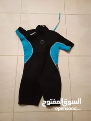  1 بدلة سباحة وغطس نسائى